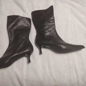 WOMENS SIZE 44 (11.5) "LUMIANI SPECIALS" BROWN LEATHER LOW HEEL BOOT